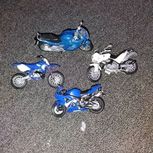 4 Toy/Model Motorcycles